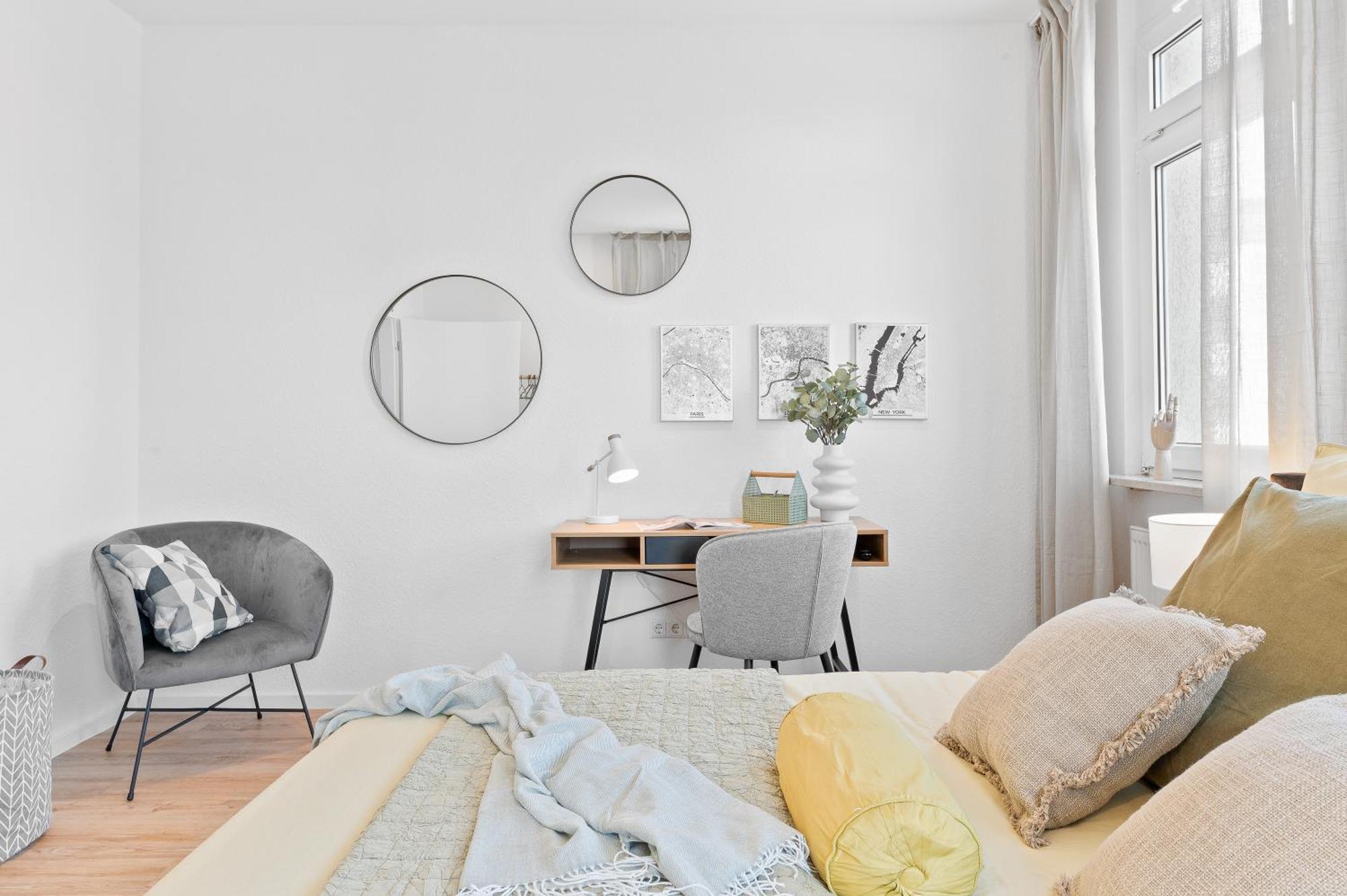 Helle Zentrumsnahe Familienfreundliche Ferienwohnung Фелльбах Екстер'єр фото
